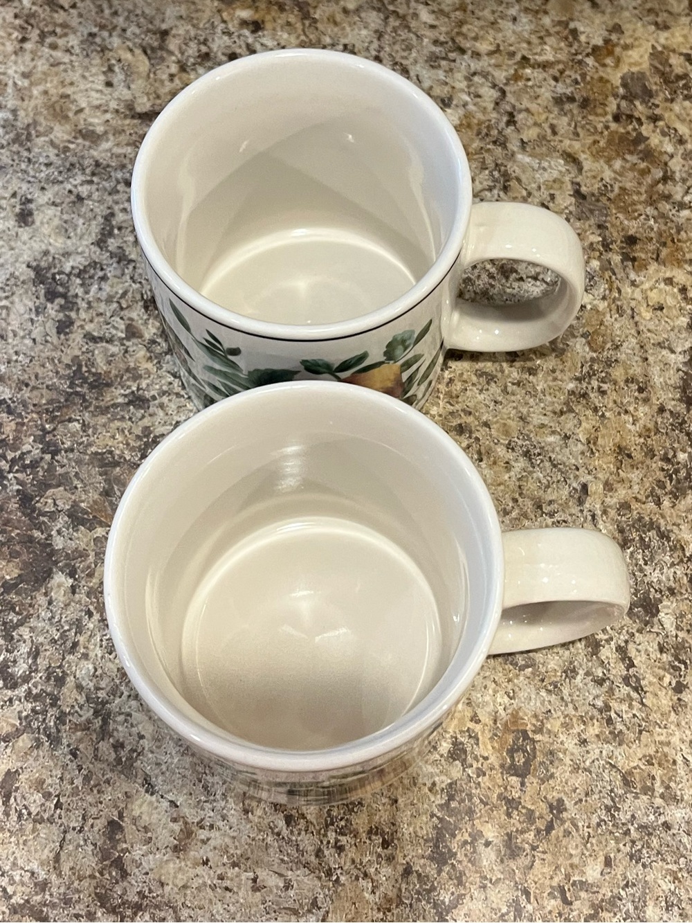 Sakura Sonoma Coffee Mugs Fruit Patterned 12 oz. set of 2 - Picture 8 of 12